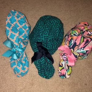 Lot of 3 pony tail scrub hats